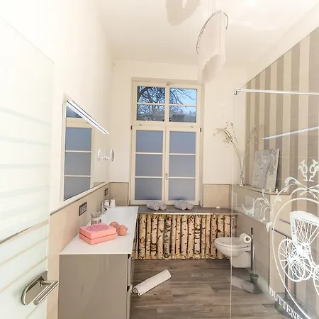 Schwarzwaldzimmer & Schwarzwald Design Homestay